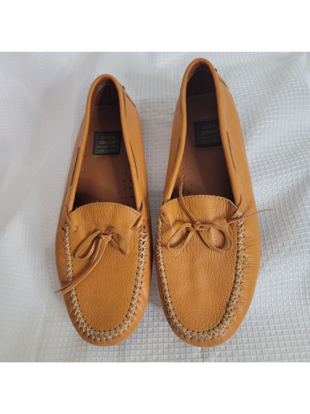 André Assous Womens Size 8.5 Loafers Leather Driving Moccasins Tan Made In Italy - Picture 2 of 11